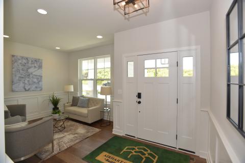 St. James Craftsman - Foyer and Away Room